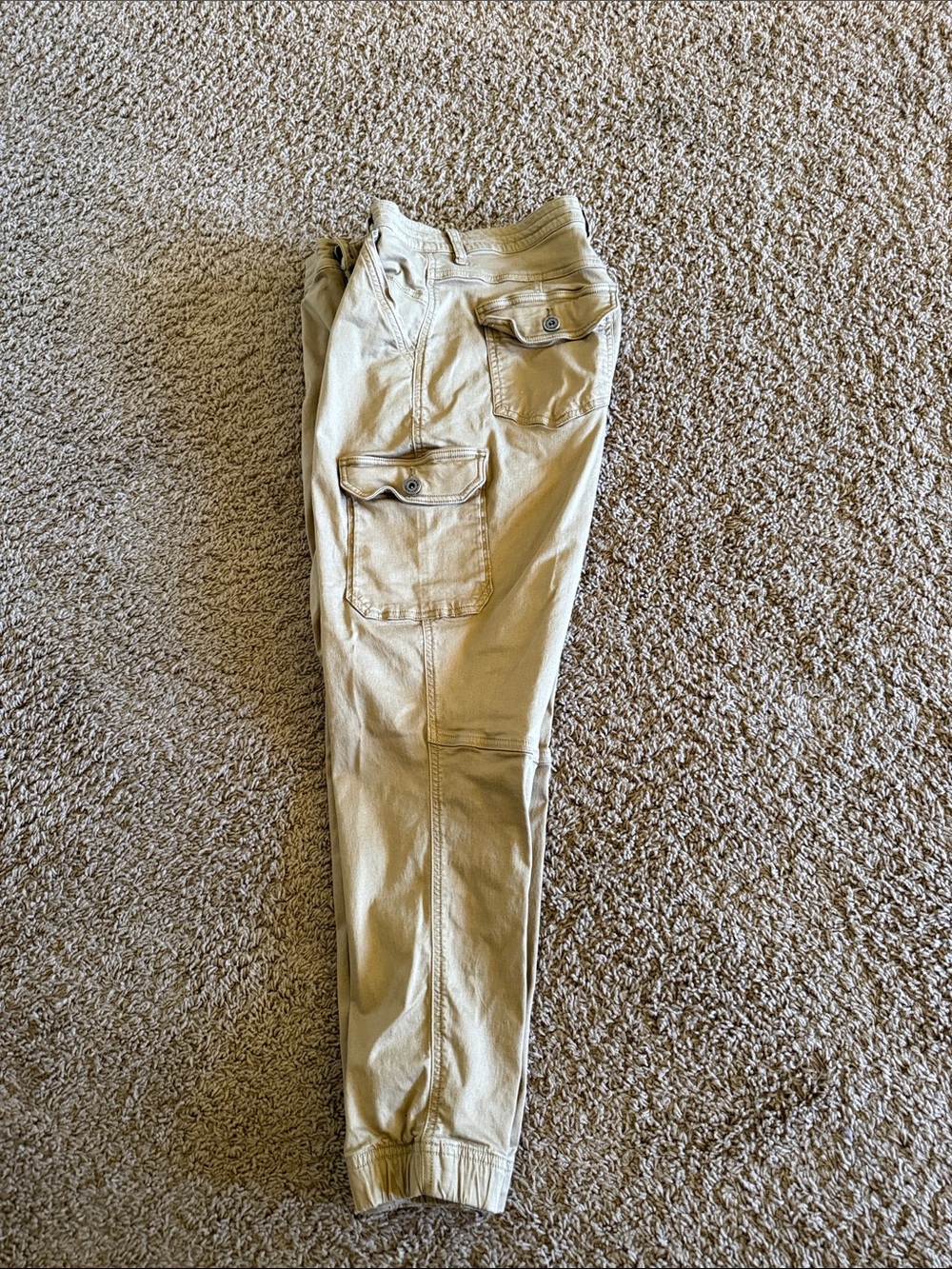 Kuhl Women’s Khaki Cargo Jogger Pants - Comfortable Casual Fit
